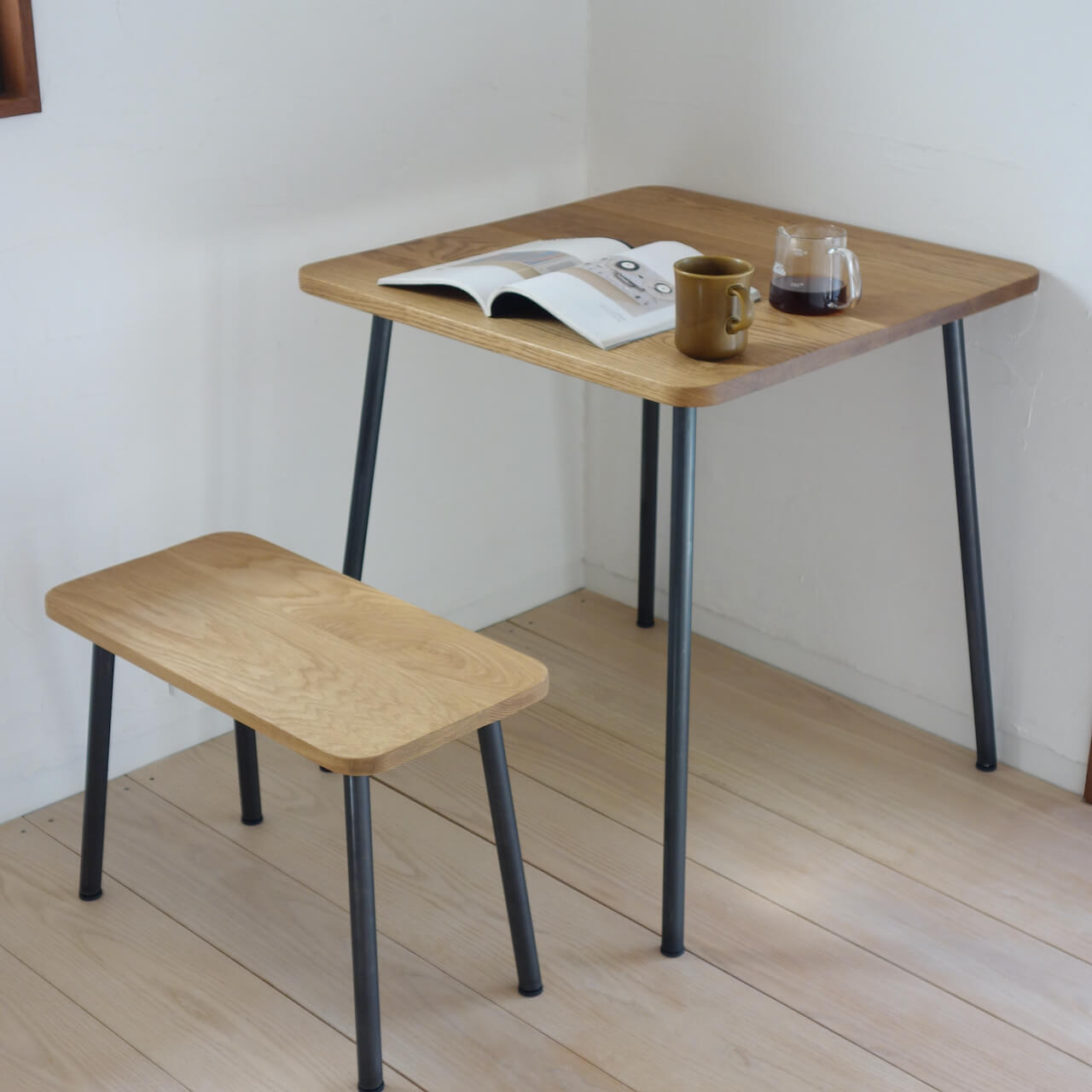 TORUADO LIVING TABLE R トルアド リビングテーブル R
