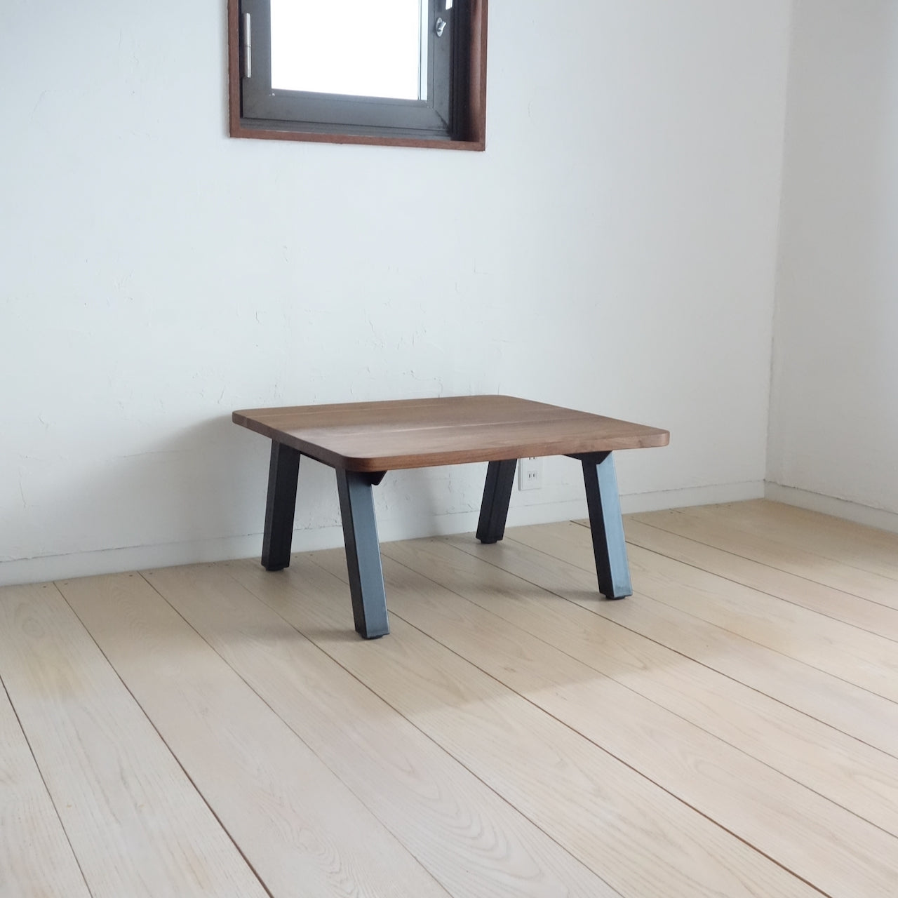 TORUADO CENTER TABLE A トルアド センターテーブル A