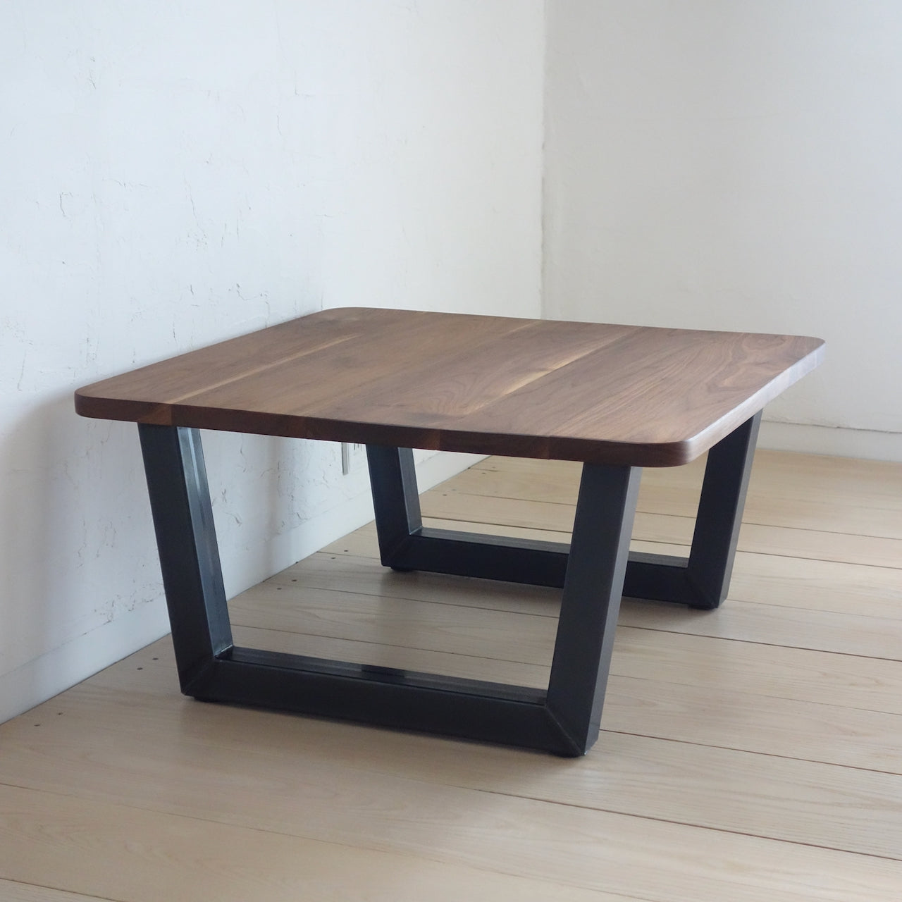 TORUADO CENTER TABLE D トルアド センターテーブル D