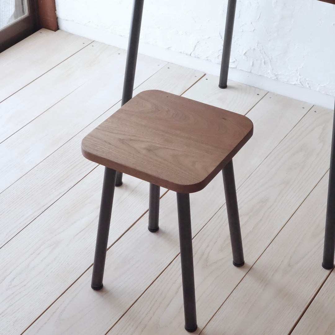 TORUADO STOOL R トルアド スツール R
