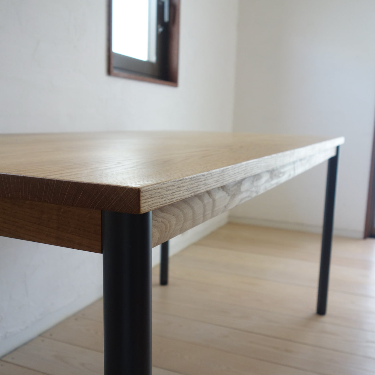TORUADO DINING TABLE T トルアド ダイニングテーブル T
