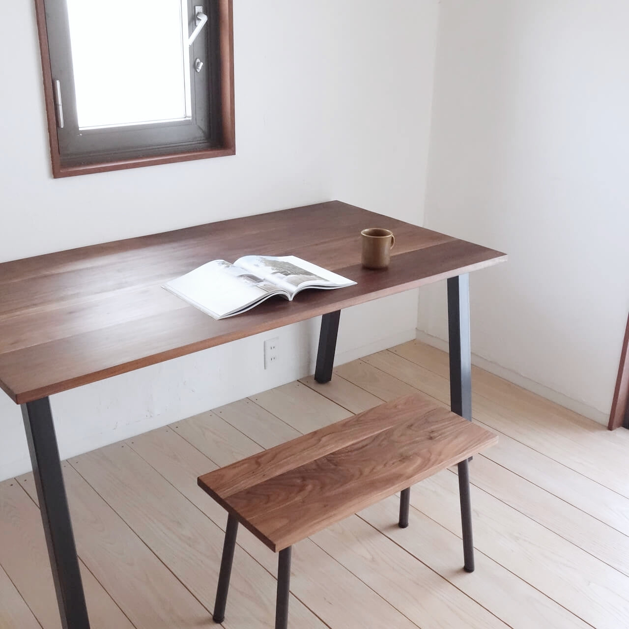 TORUADO DINING TABLE A トルアド ダイニングテーブル A