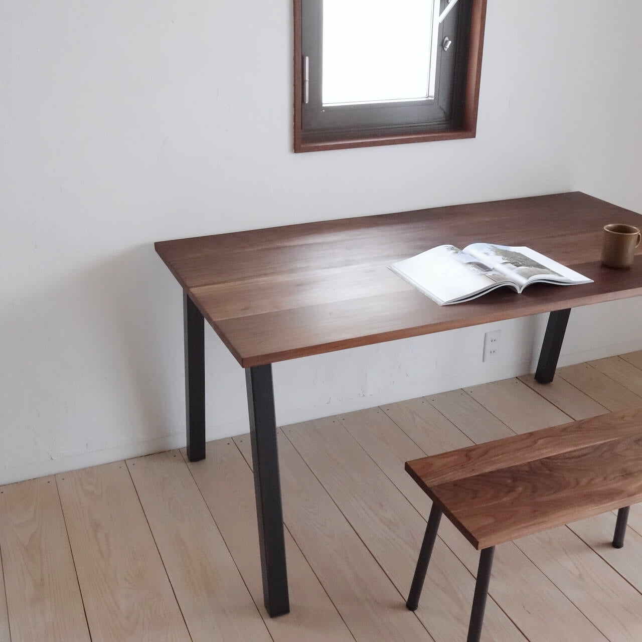TORUADO DINING TABLE A トルアド ダイニングテーブル A