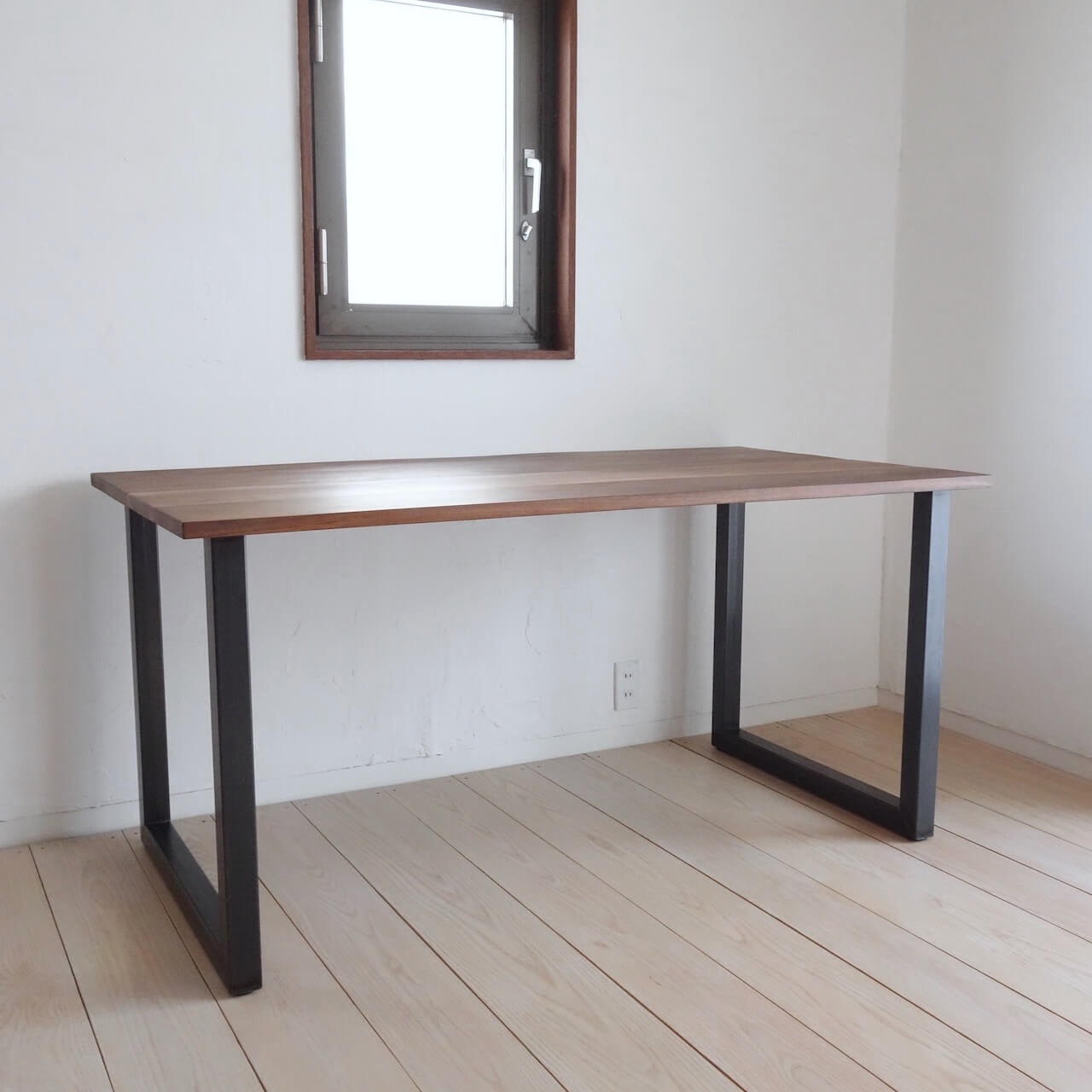 TORUADO DINING TABLE D トルアド ダイニングテーブル D