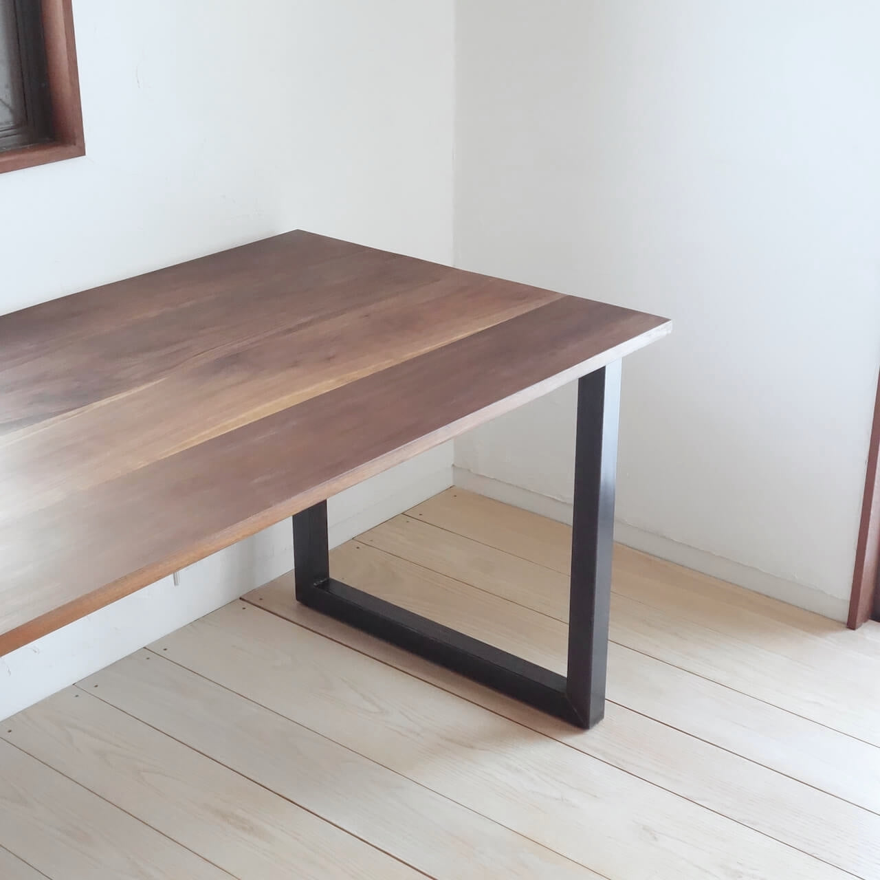 TORUADO DINING TABLE D トルアド ダイニングテーブル D