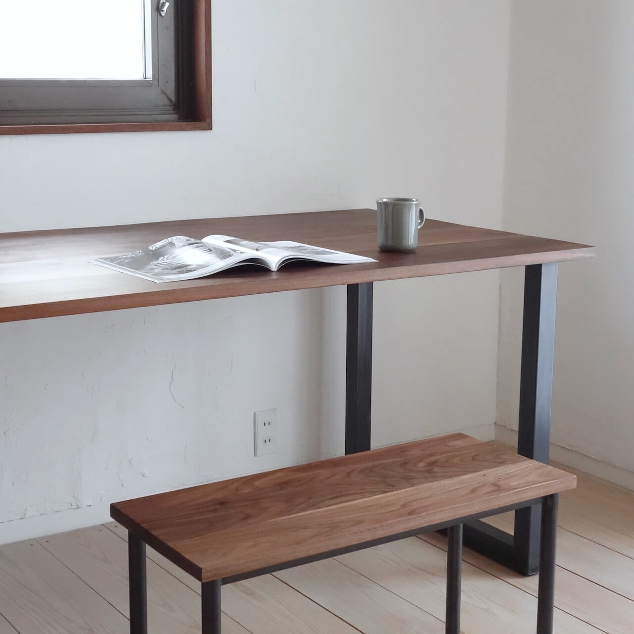 TORUADO DINING TABLE D トルアド ダイニングテーブル D