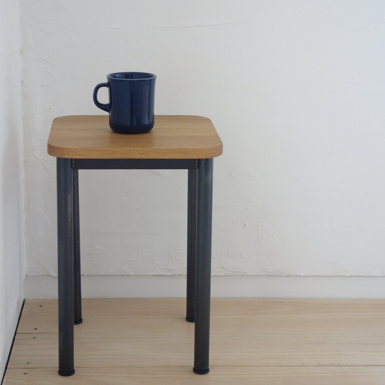 TORUADO STOOL T トルアド スツール T