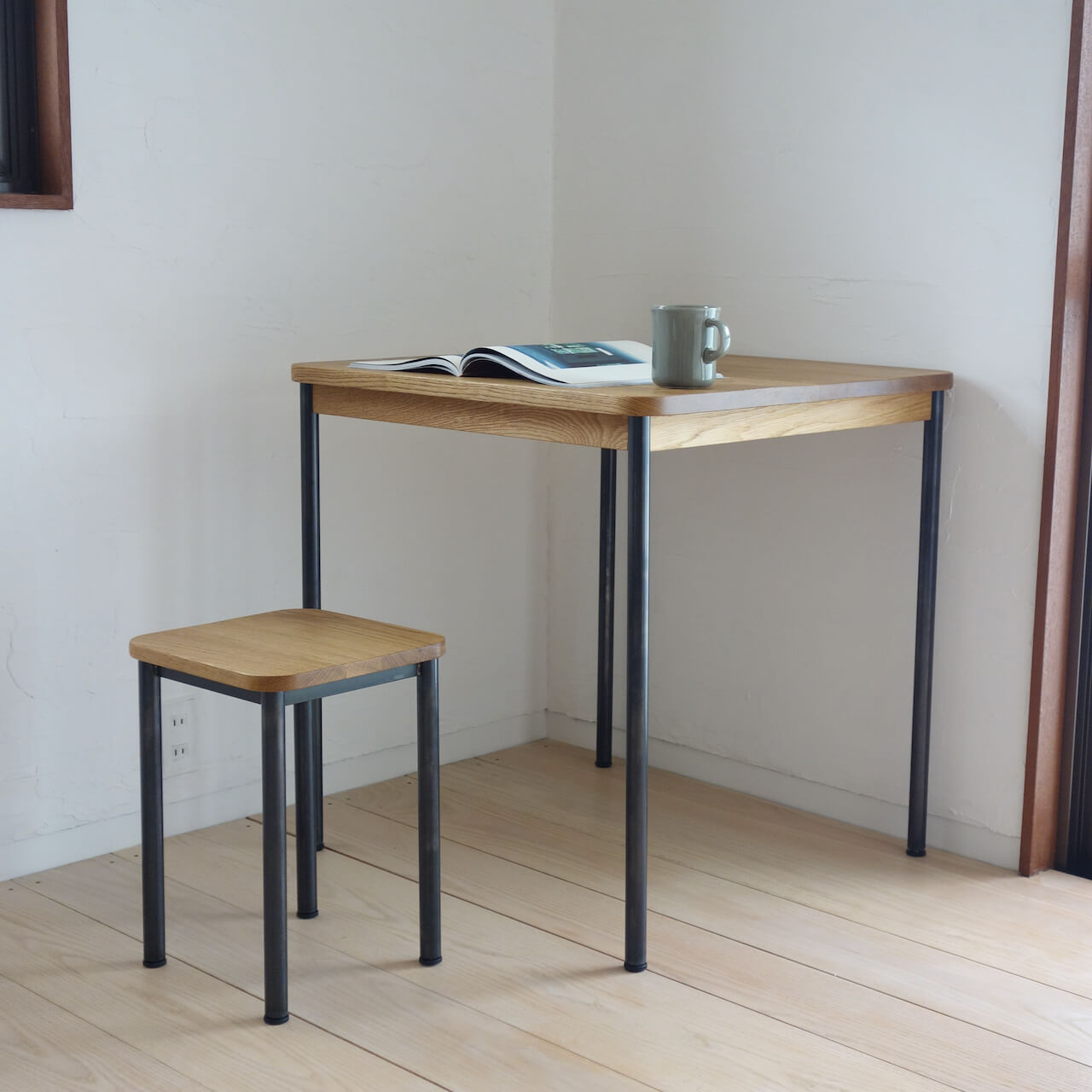 TORUADO LIVING TABLE T トルアド リビングテーブル T