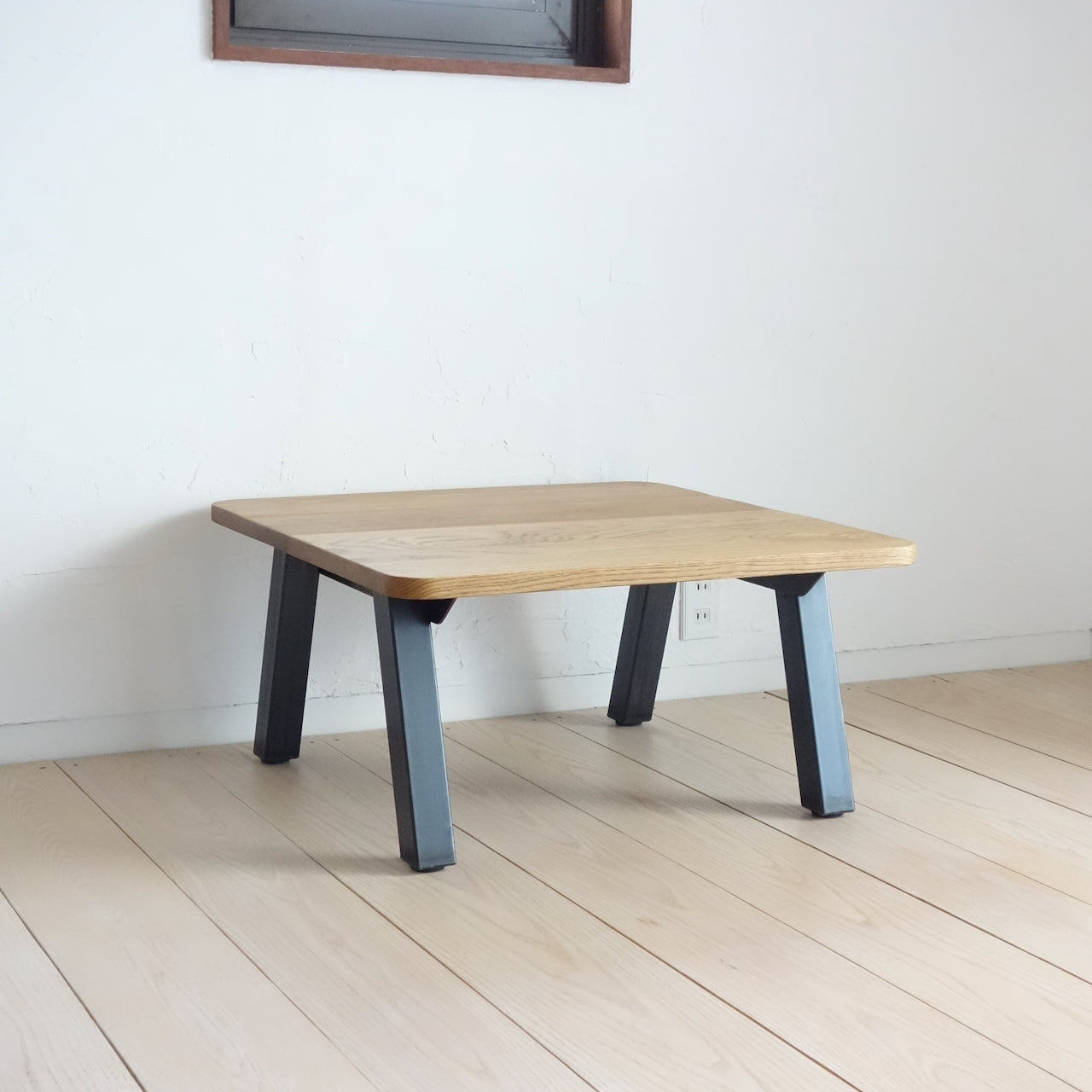 TORUADO CENTER TABLE A　トルアド センターテーブル A