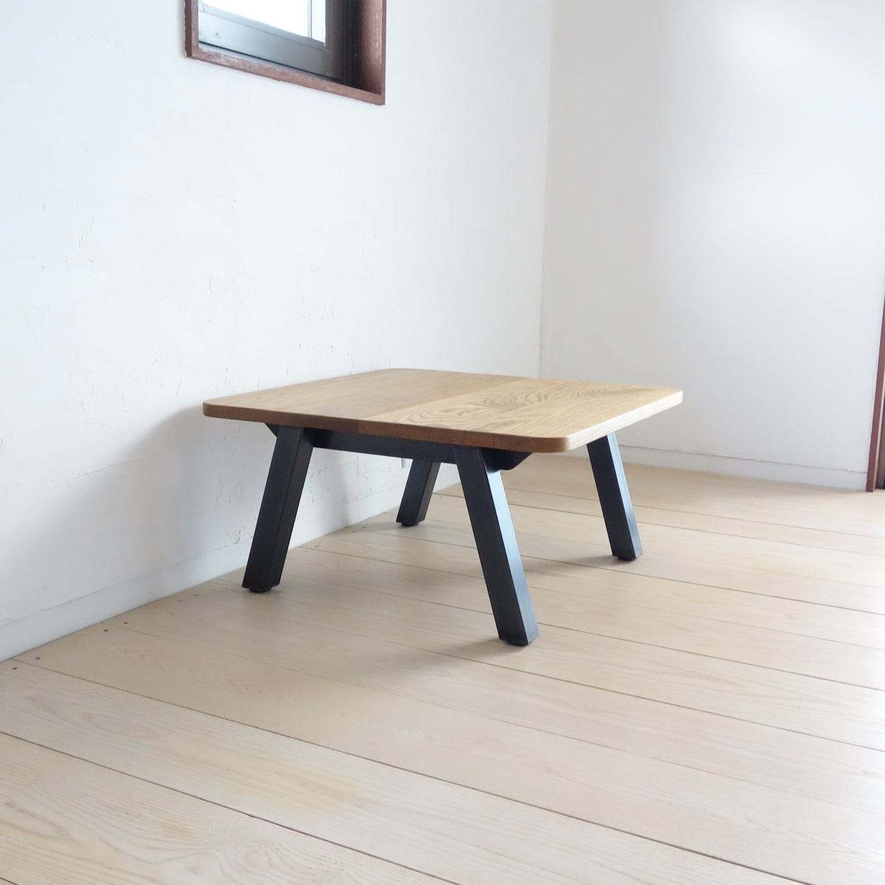 TORUADO CENTER TABLE A　トルアド センターテーブル A