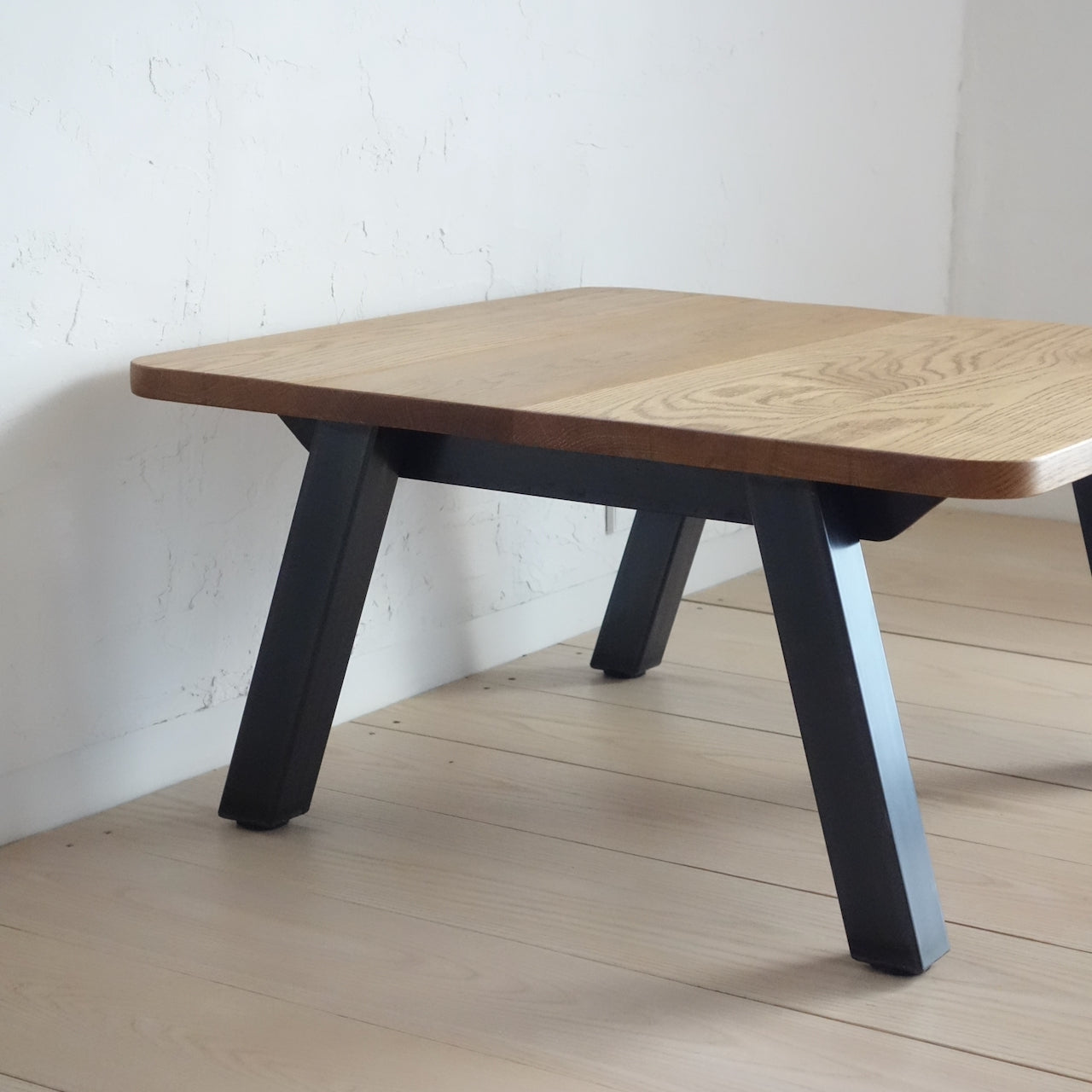 TORUADO CENTER TABLE A　トルアド センターテーブル A
