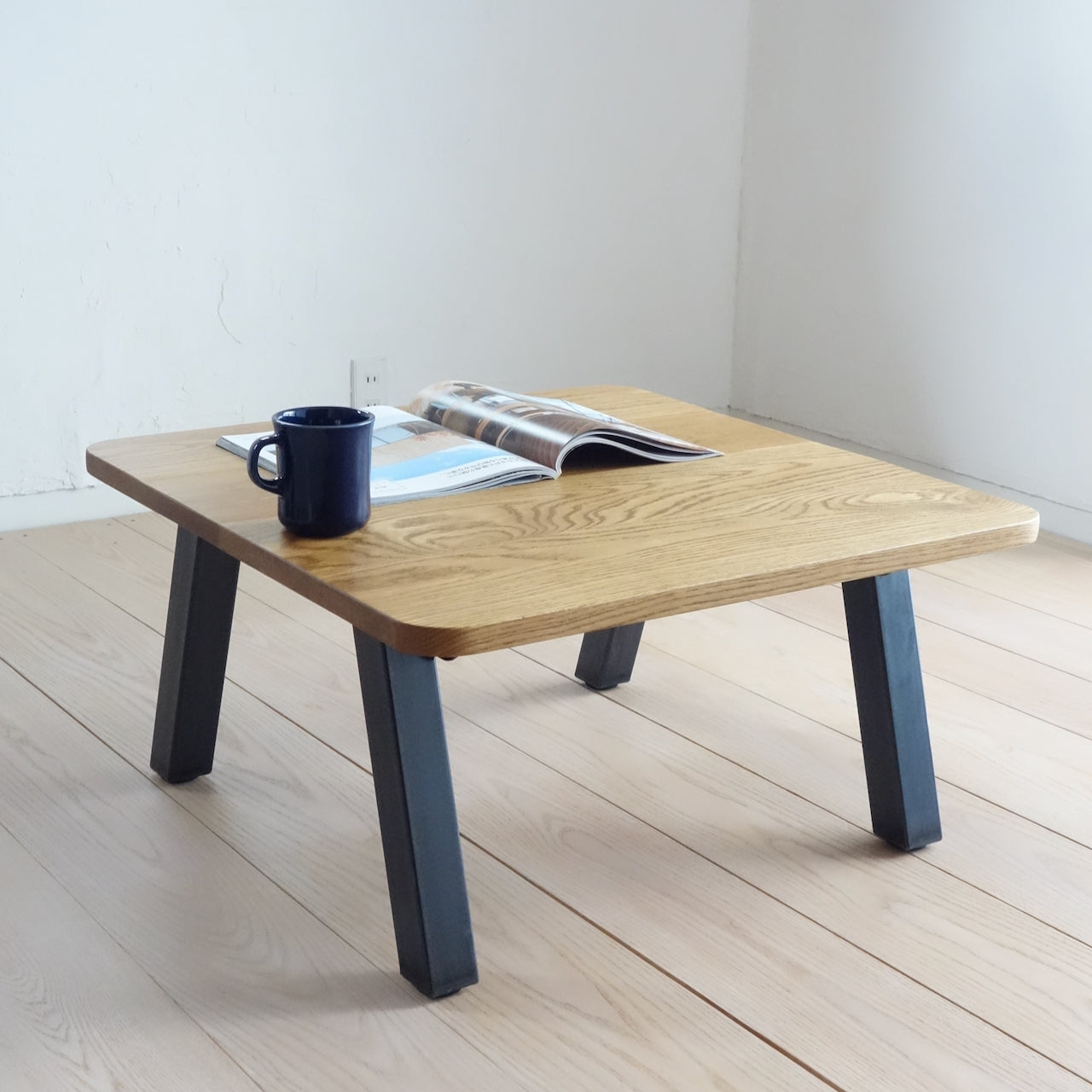 TORUADO CENTER TABLE A　トルアド センターテーブル A