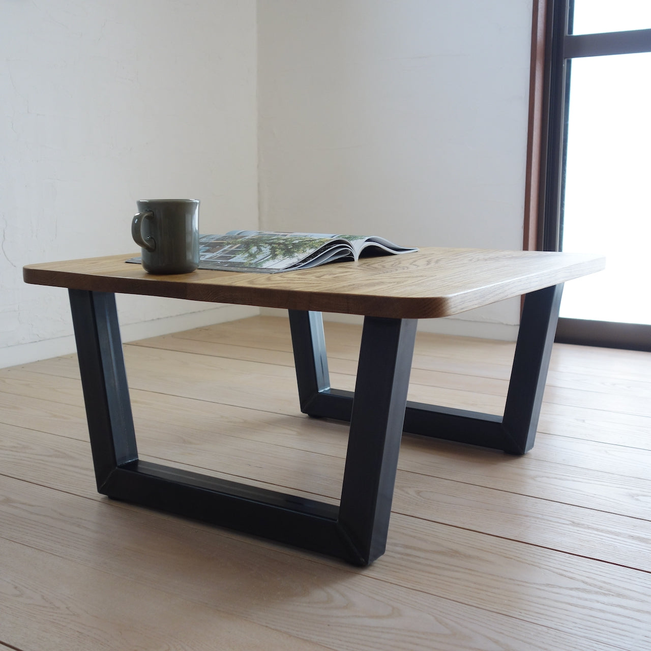 TORUADO CENTER TABLE D　トルアド センターテーブル D