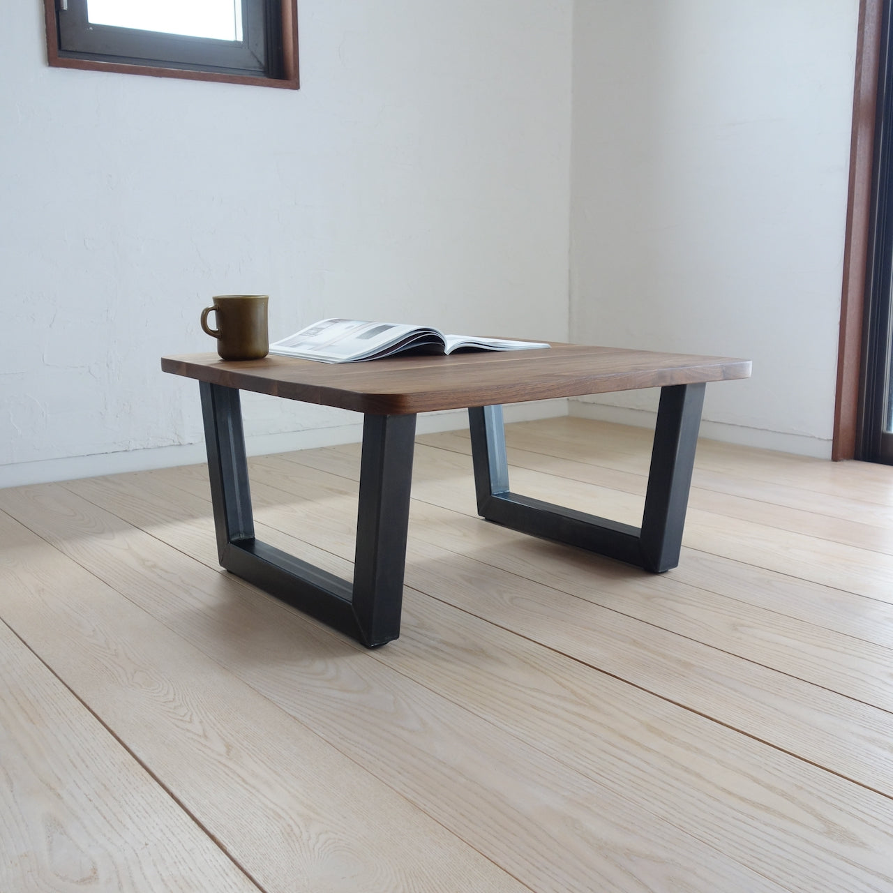 TORUADO CENTER TABLE D　トルアド センターテーブル D