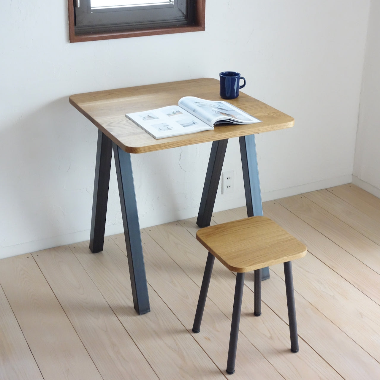 TORUADO CAFE TABLE A　トルアド カフェテーブル A