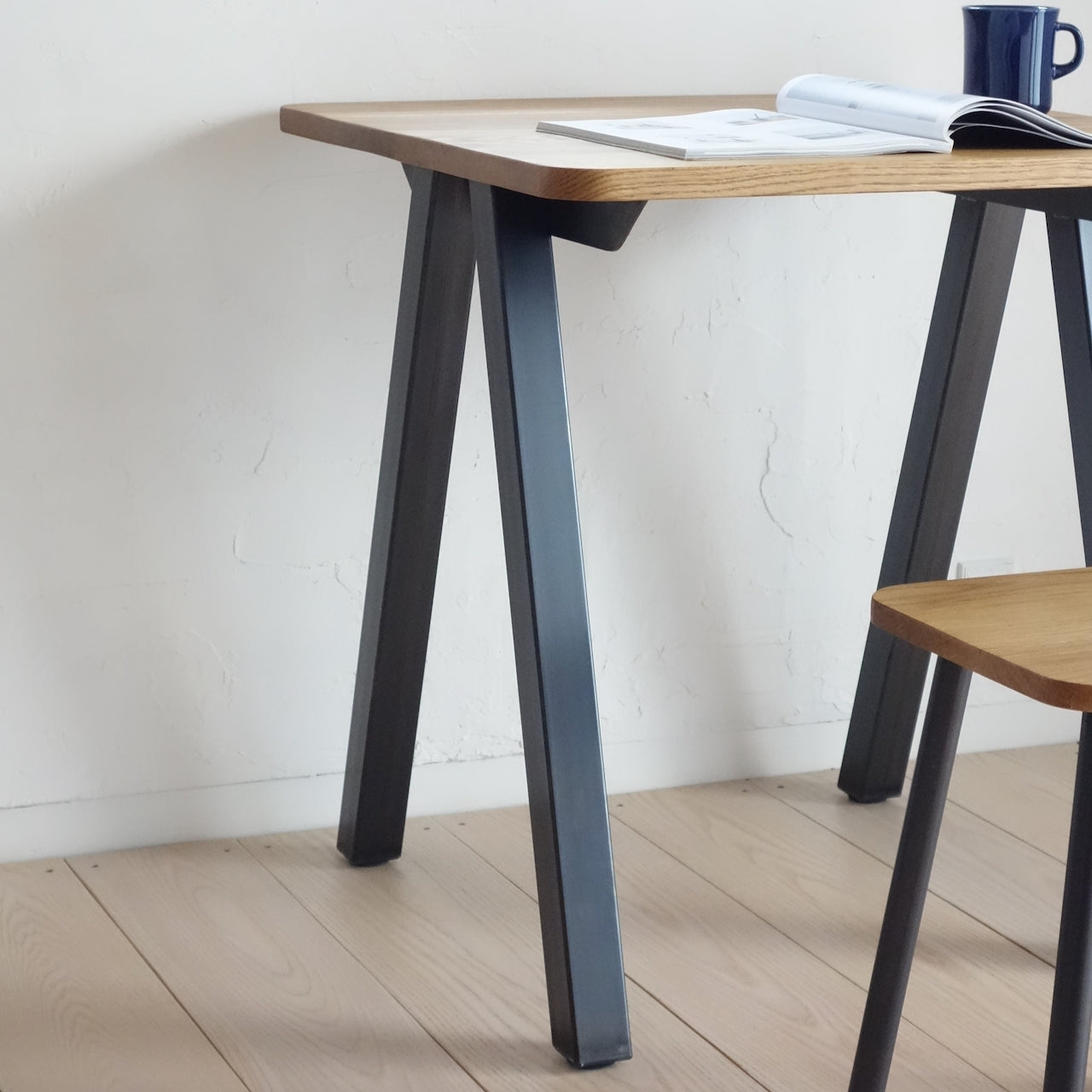 TORUADO CAFE TABLE A　トルアド カフェテーブル A