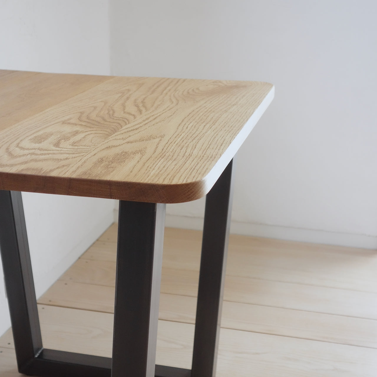 TORUADO CAFE TABLE D　トルアド カフェテーブル D