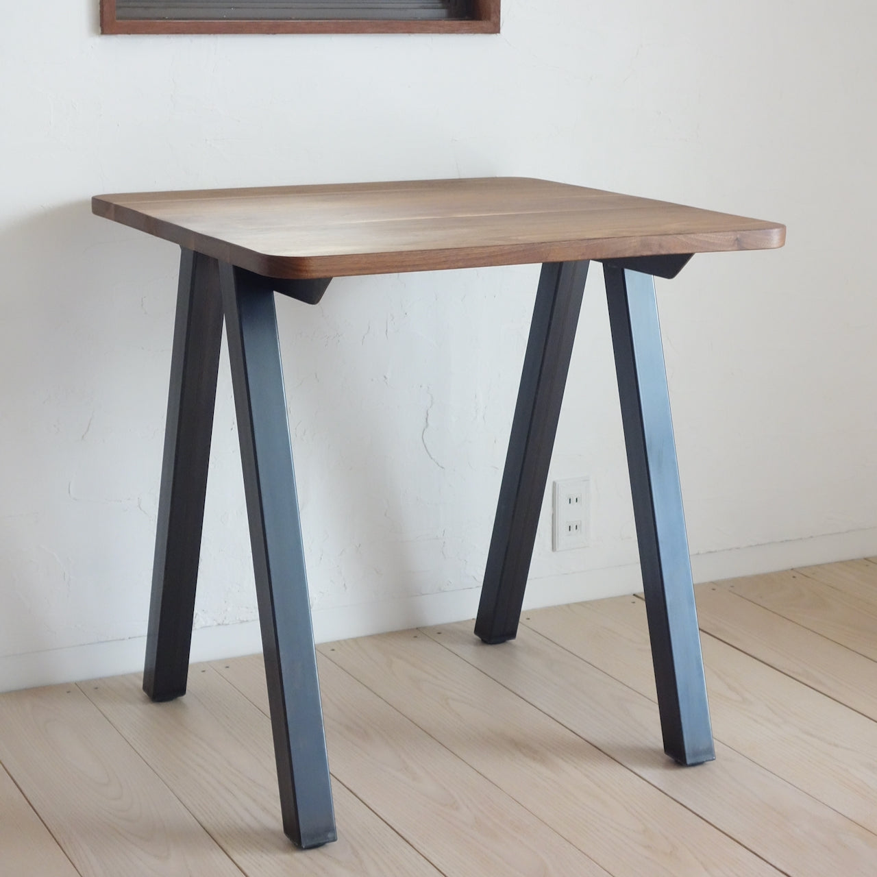 TORUADO CAFE TABLE A　トルアド カフェテーブル A
