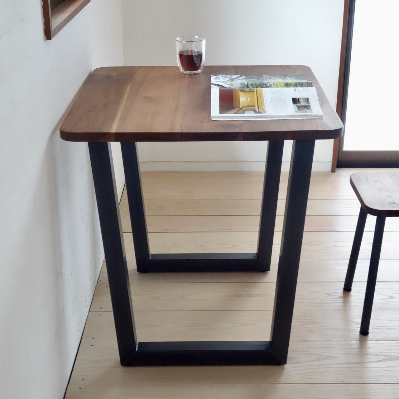 TORUADO CAFE TABLE D　トルアド カフェテーブル D
