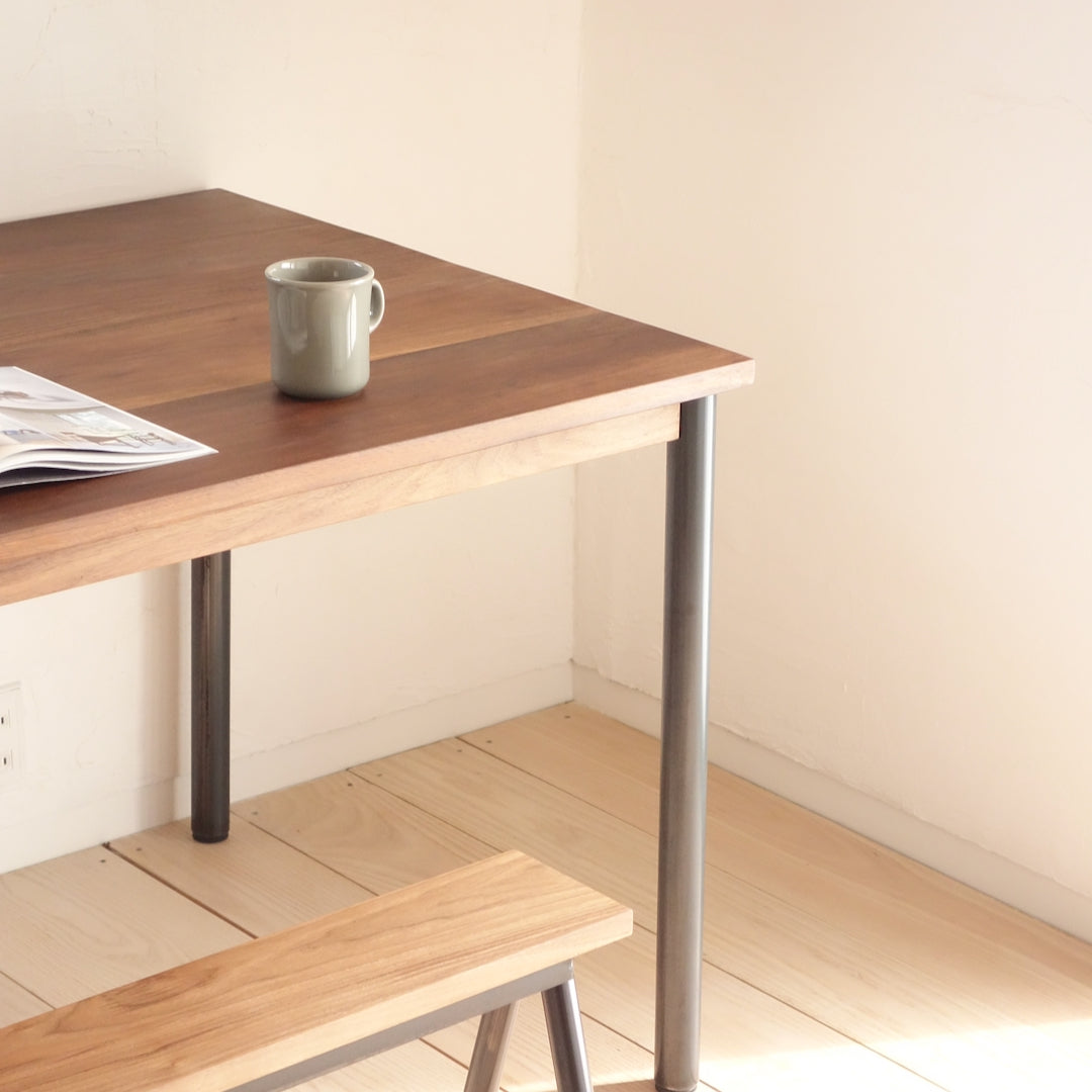 TORUADO TABLE T　トルアド テーブル T