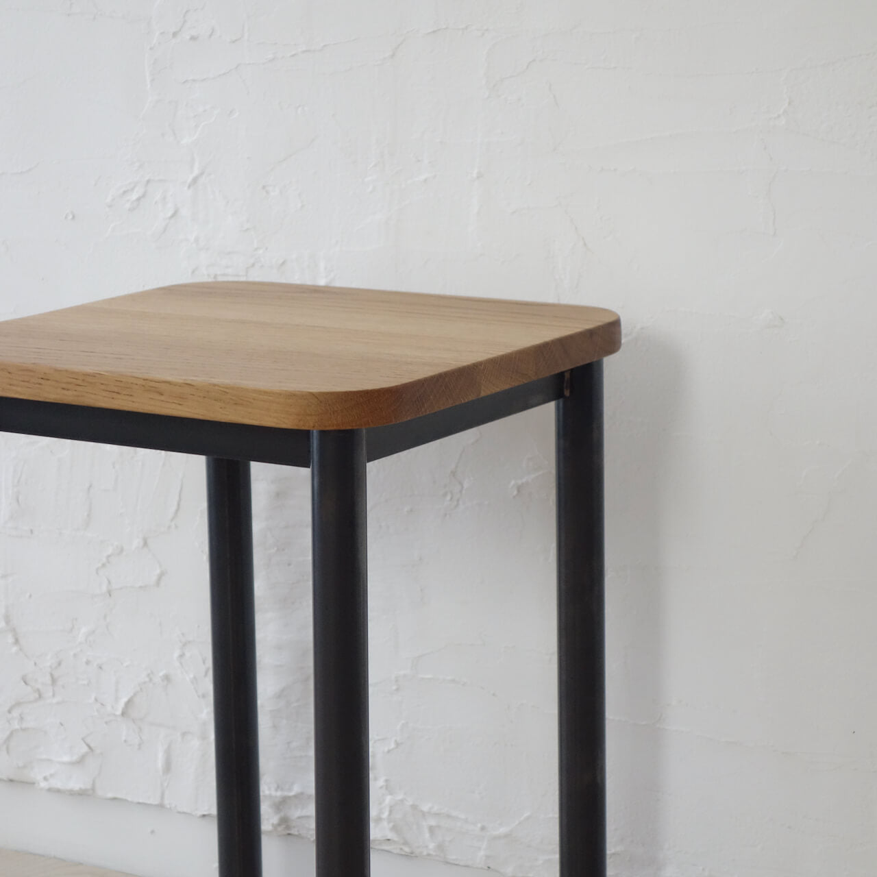 TORUADO STOOL T　トルアド スツール T