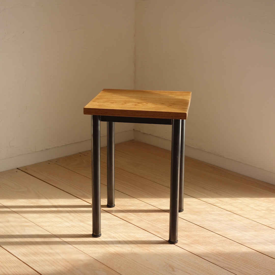 TORUADO STOOL T　トルアド スツール T