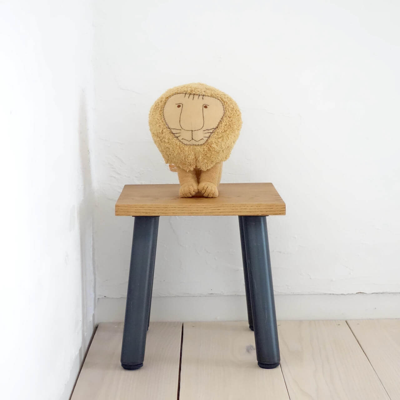 TORUADO STOOL トルアドスツール