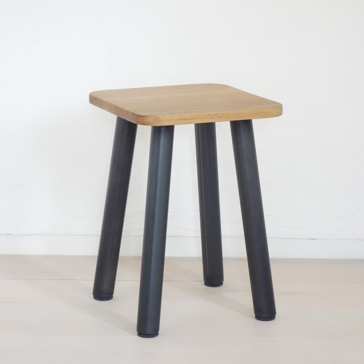 TORUADO STOOL トルアド スツール